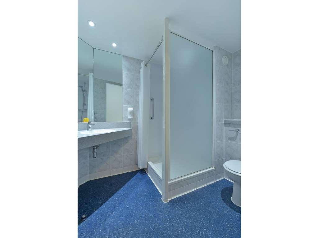 Travelodge Basildon Wickford Rum bild