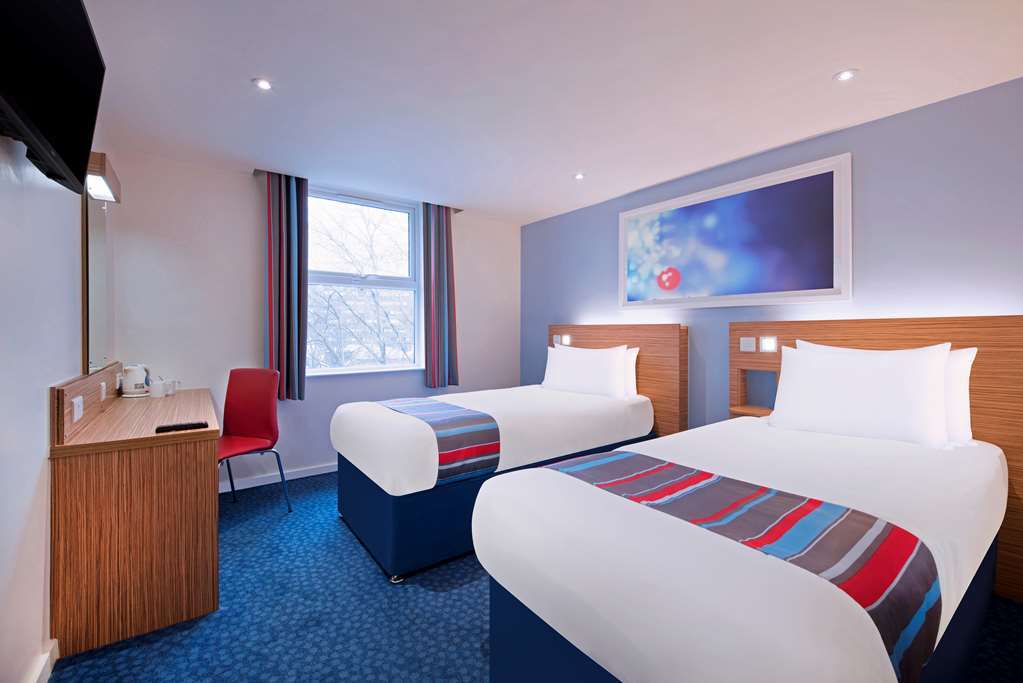 Travelodge Basildon Wickford Rum bild
